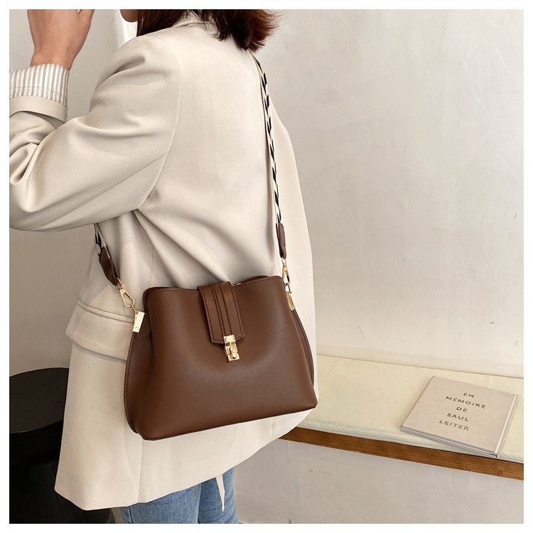 Tấn Yide Vintage Đơn Giản Nhỏ Da PU Túi Đeo Chéo Cho Nữ 2023 Nhà Thiết Kế Thời Trang Nữ Màu Đen Sang Trọng Túi Xách Đeo Vai - Ảnh 20